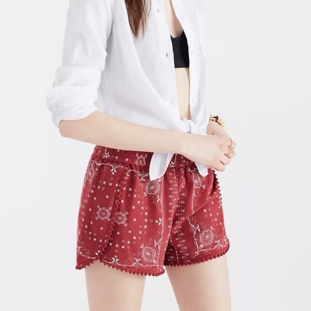 Madewell Red Paisley High Waist Shorts - Picture 3 of 6